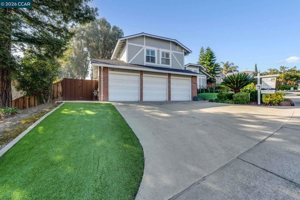 8240 8240 Rhoda Ave, Dublin, CA 94568 Main Photo