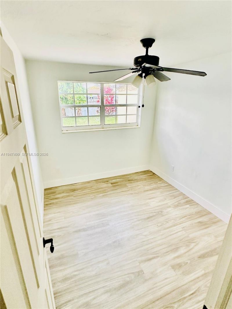 4331 NW 185th St, Miami Gardens, FL 33055 Photo