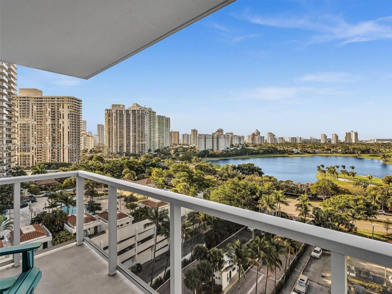 3731 N Country Club Dr, Unit 1223, Aventura, FL 33180 Photo