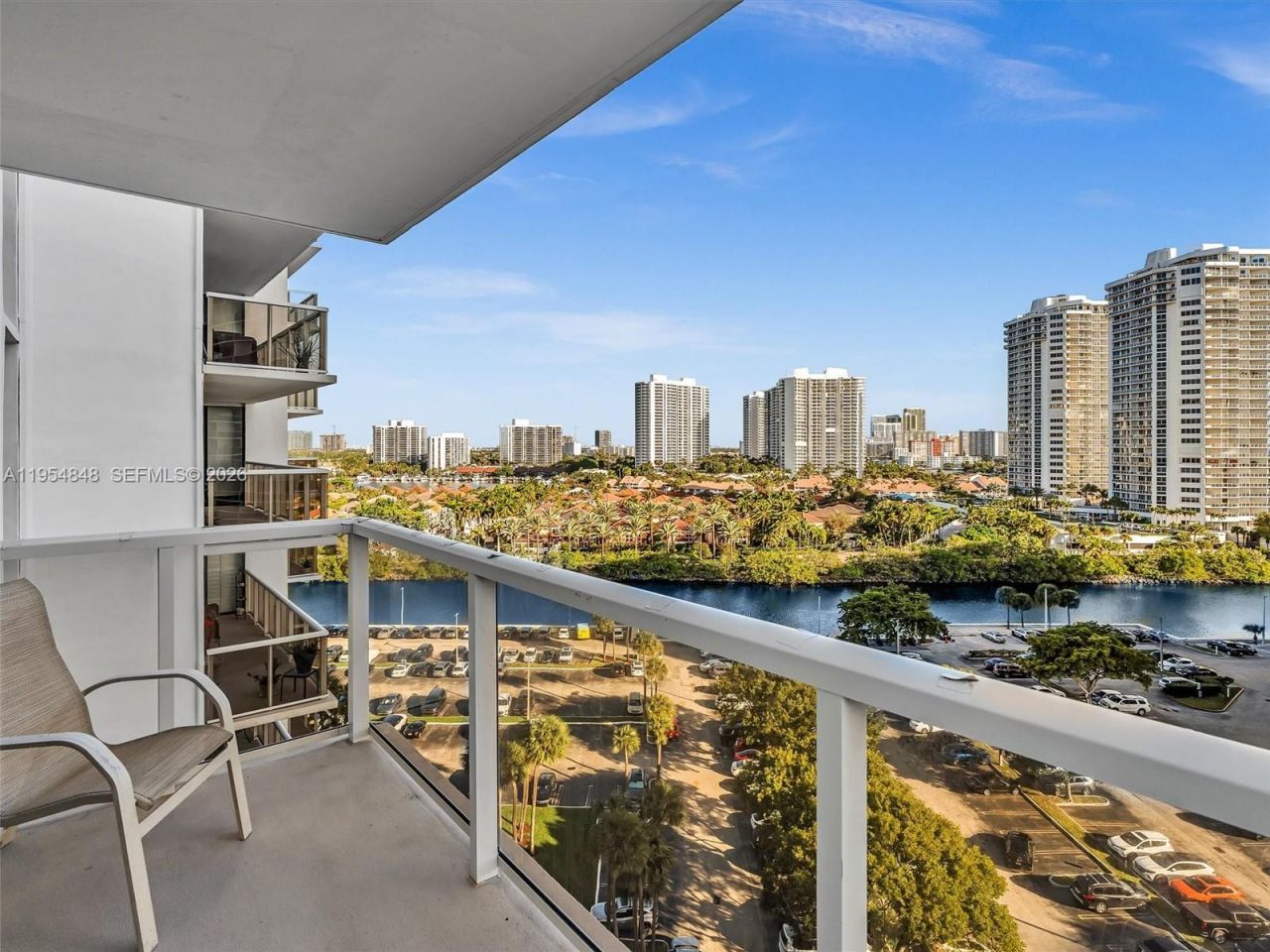 3731 N Country Club Dr, Unit 1223, Aventura, FL 33180 Photo