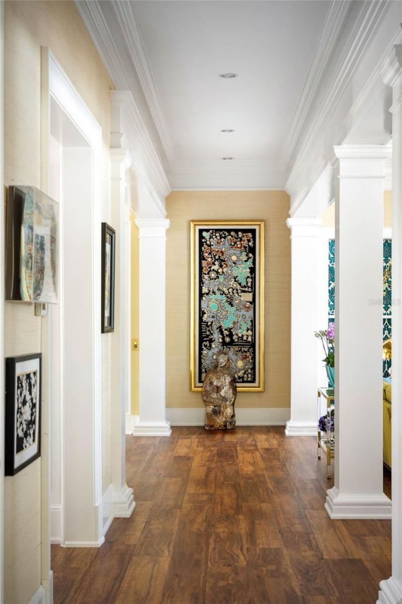 1204 Hillview Drive, Sarasota, FL 34239 Photo