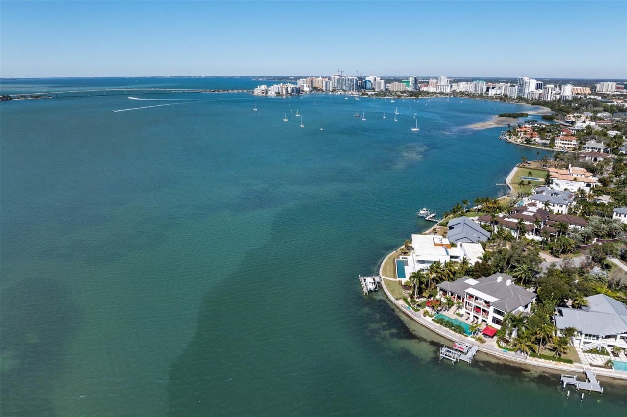 1204 Hillview Drive, Sarasota, FL 34239 Photo