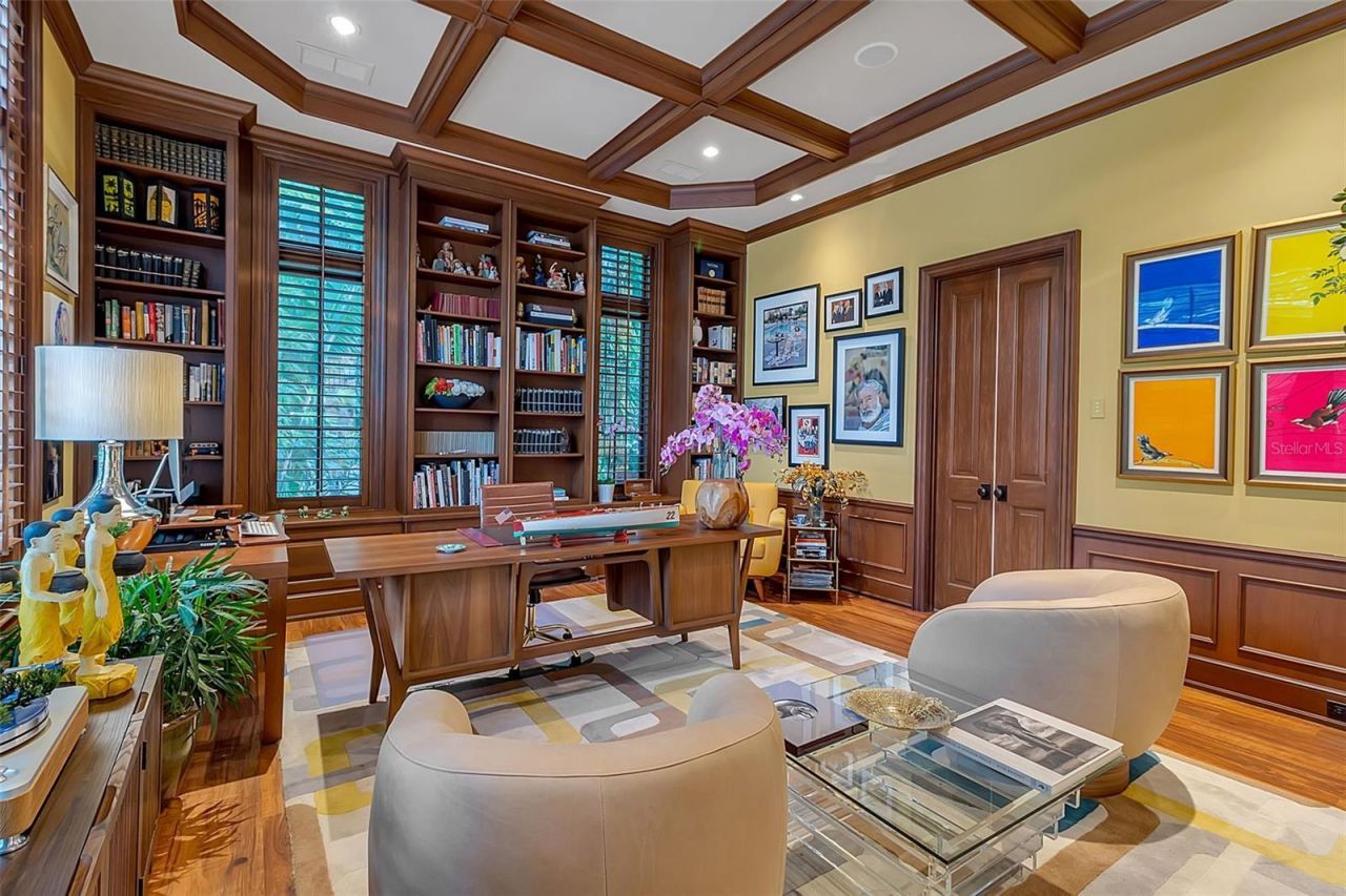 1204 Hillview Drive, Sarasota, FL 34239 Photo