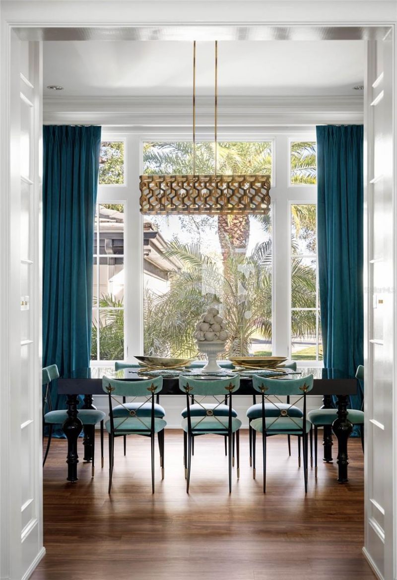 1204 Hillview Drive, Sarasota, FL 34239 Photo