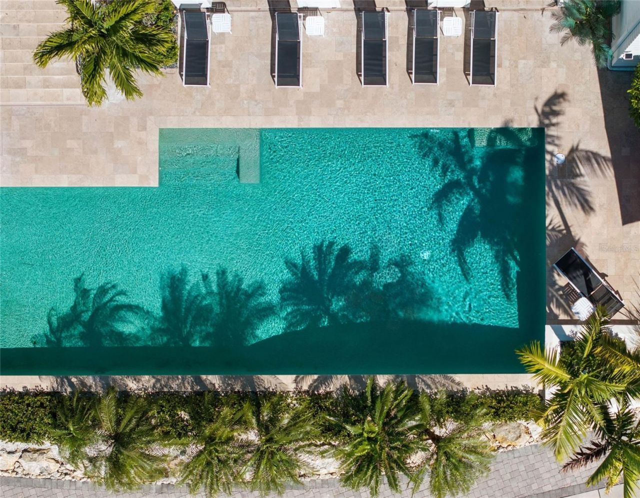 1204 Hillview Drive, Sarasota, FL 34239 Photo