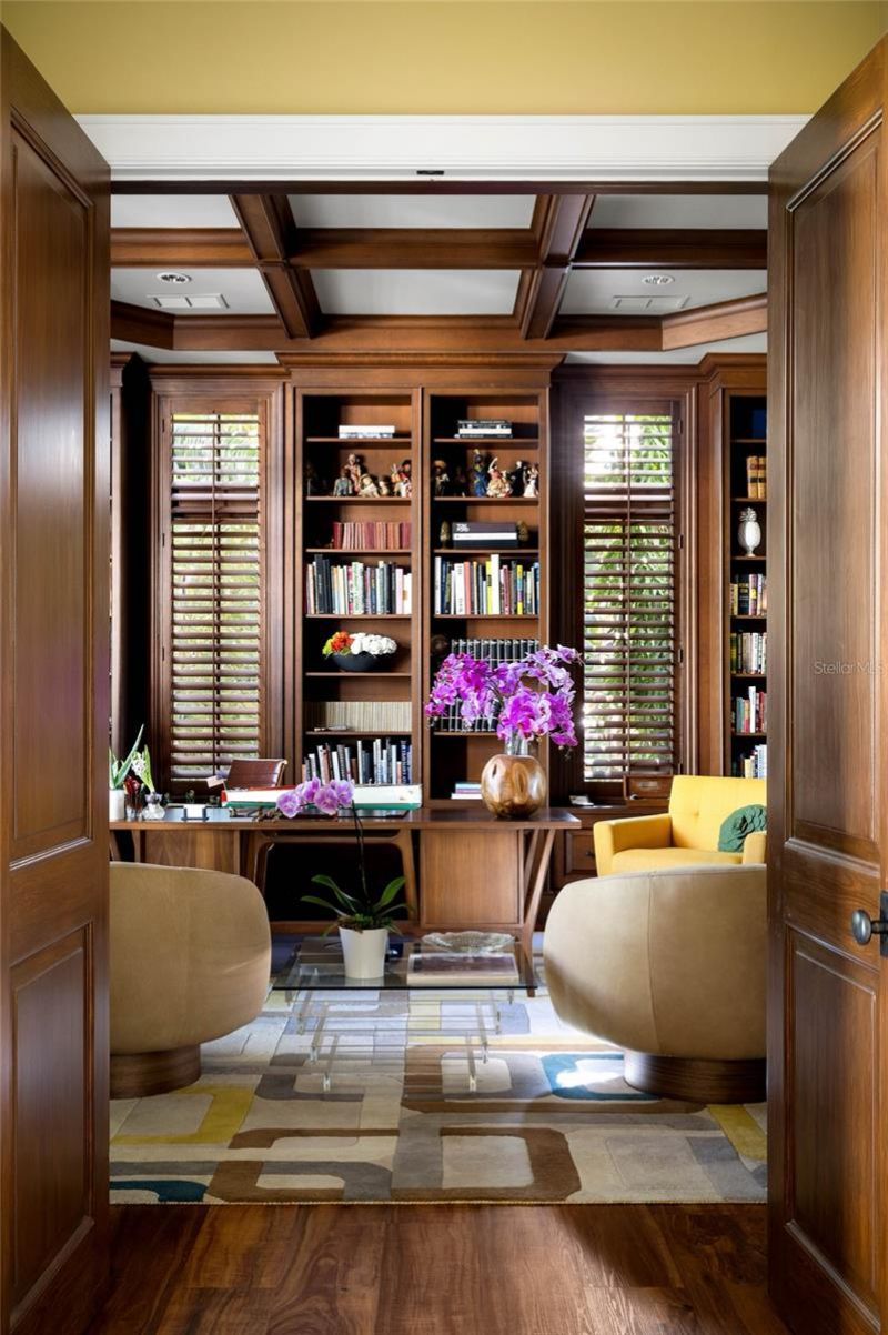 1204 Hillview Drive, Sarasota, FL 34239 Photo