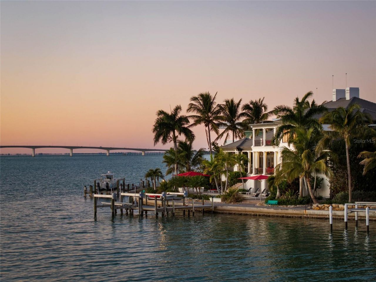 1204 Hillview Drive, Sarasota, FL 34239 Photo