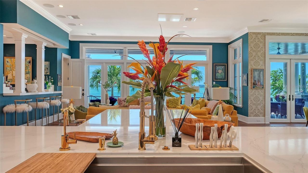1204 Hillview Drive, Sarasota, FL 34239 Photo
