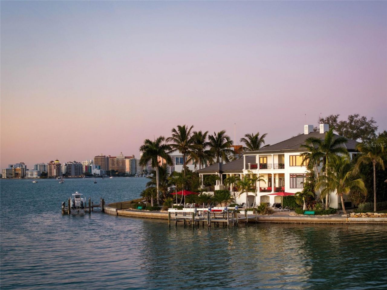 1204 Hillview Drive, Sarasota, FL 34239 Photo