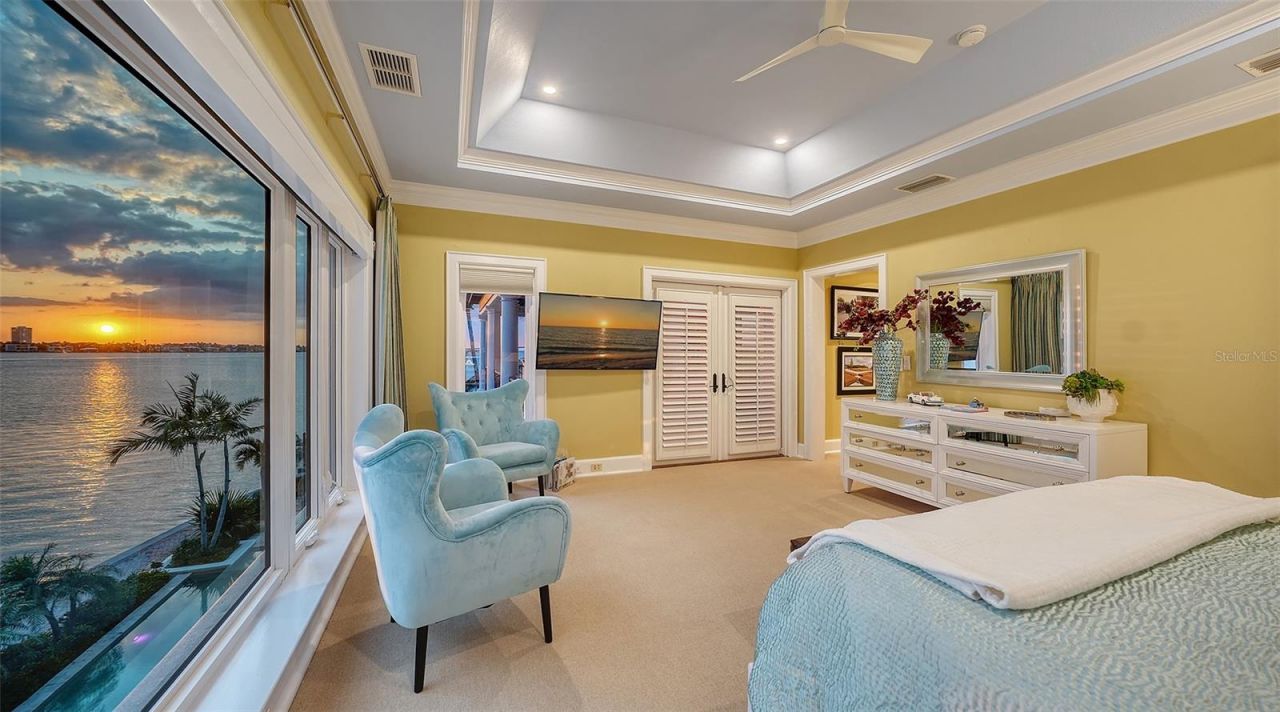 1204 Hillview Drive, Sarasota, FL 34239 Photo