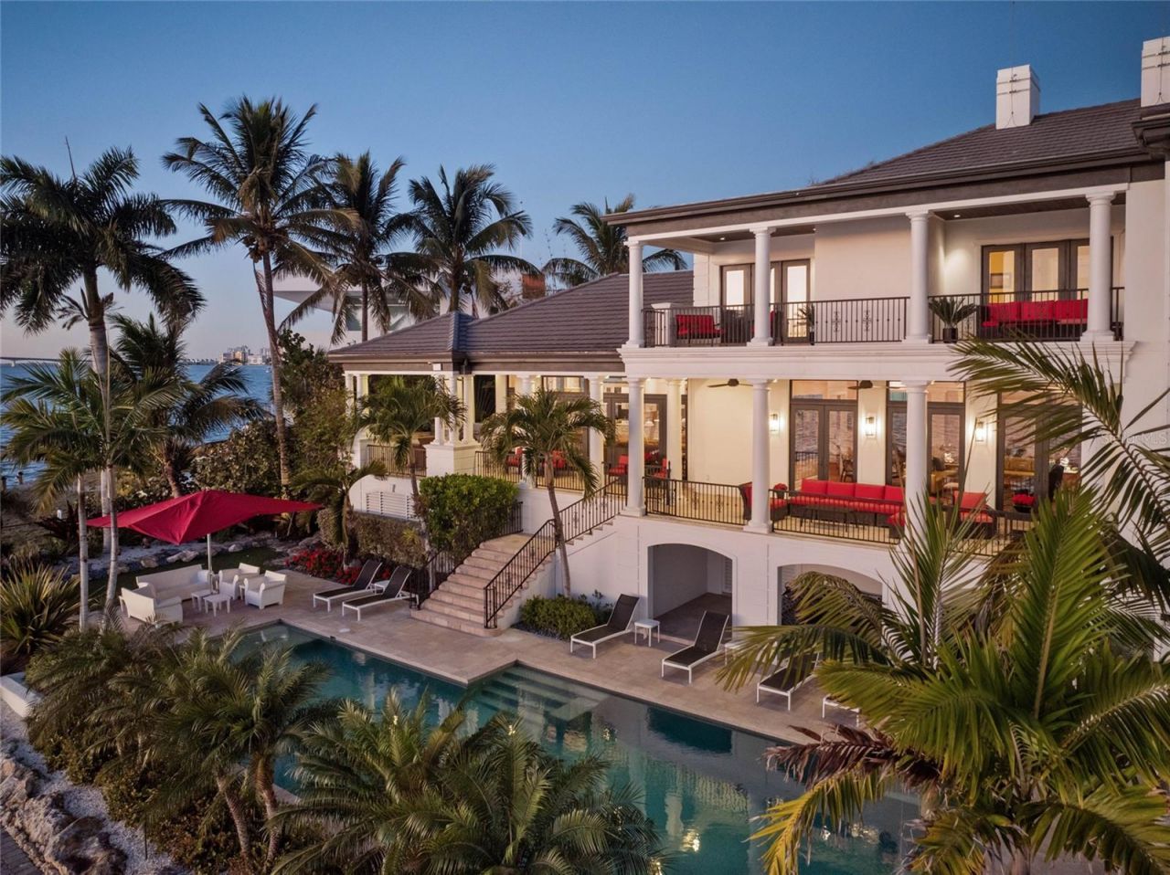 1204 Hillview Drive, Sarasota, FL 34239 Photo