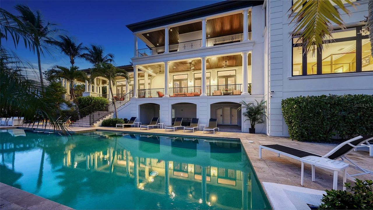 1204 Hillview Drive, Sarasota, FL 34239 Photo