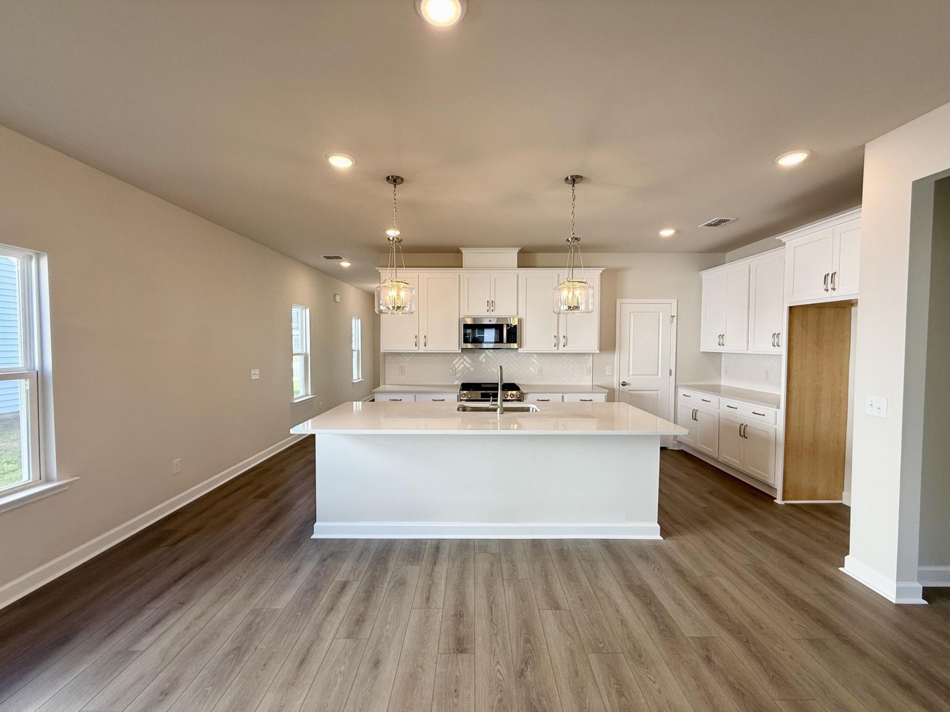 5241 Cottage Landing Drive Photo 12