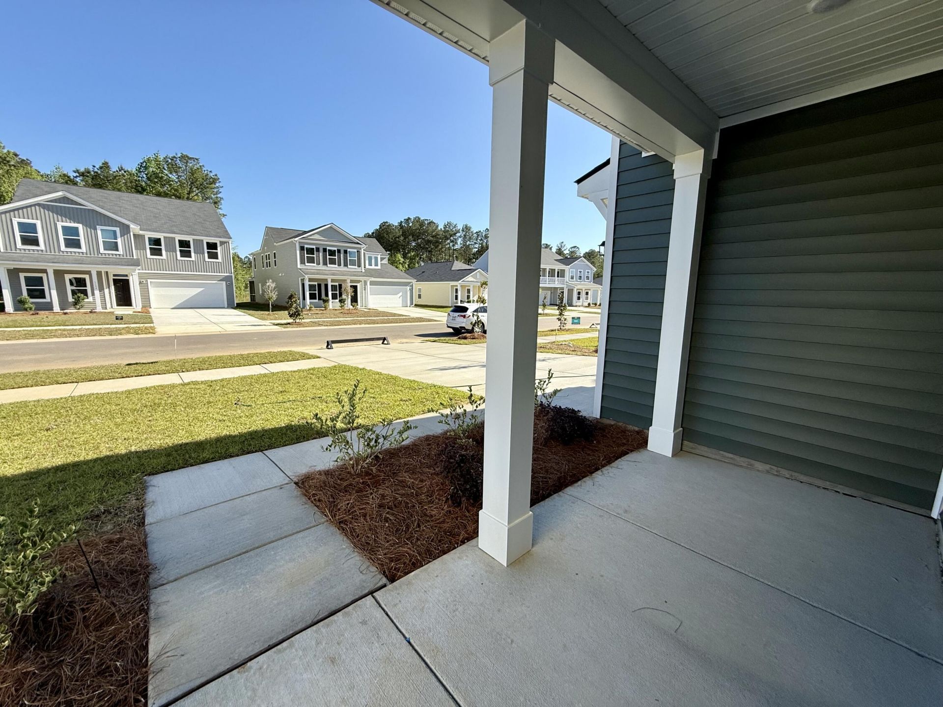 5241 Cottage Landing Drive Photo 4