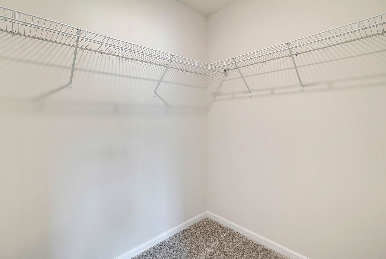 5241 Cottage Landing Drive Photo 44