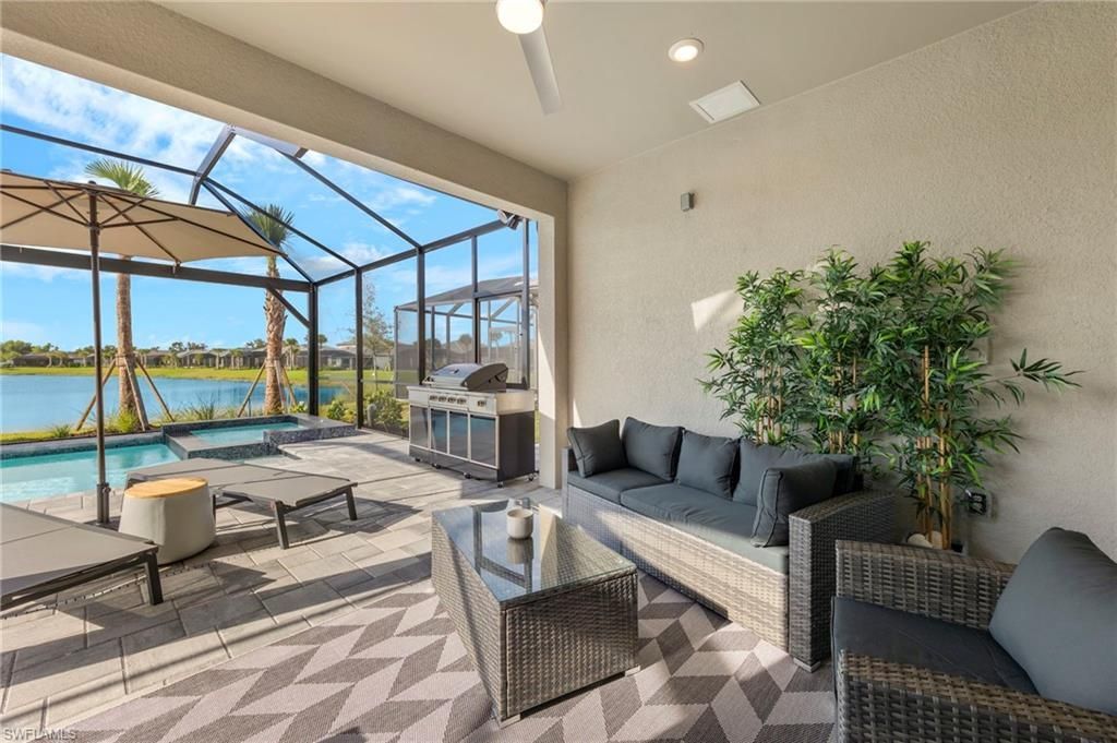 2147 Yellowfin Cir, Naples, FL 34114 Photo