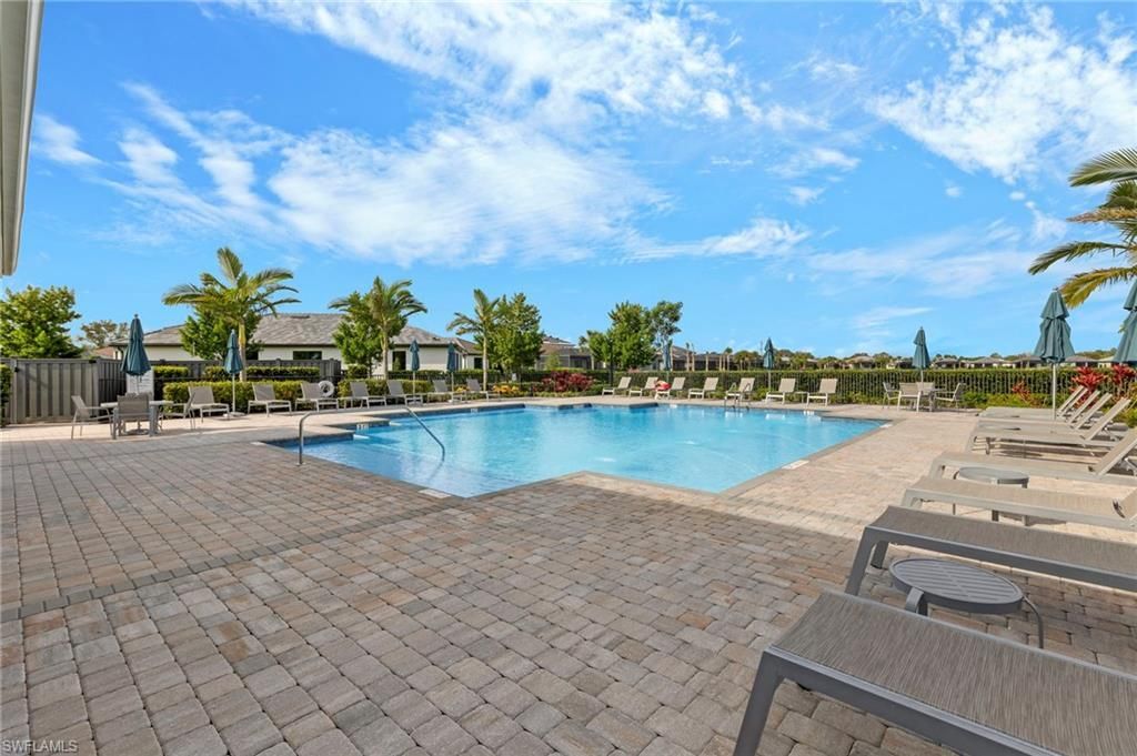 2147 Yellowfin Cir, Naples, FL 34114 Photo