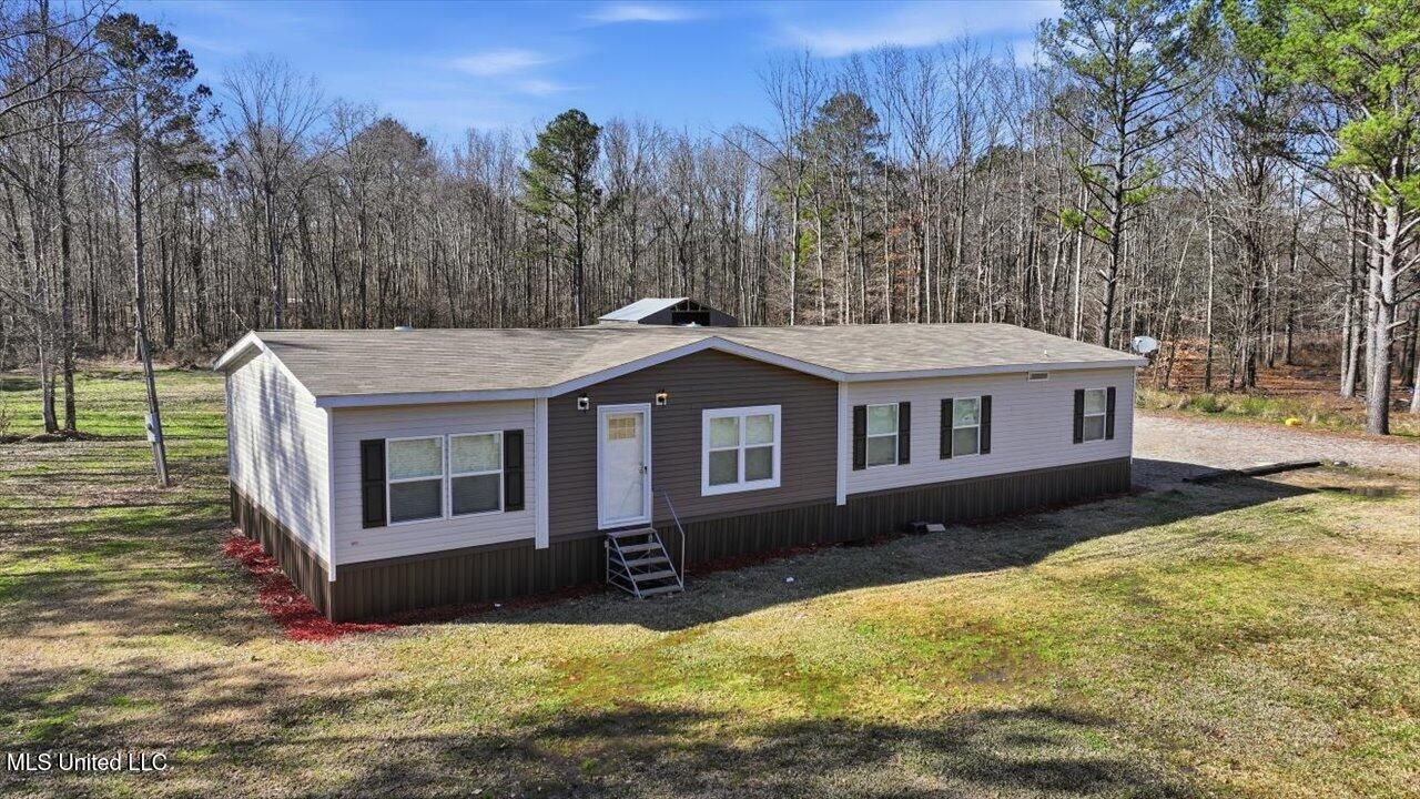 305 Pine Hill Lane, Brandon, MS 39042 Main Photo