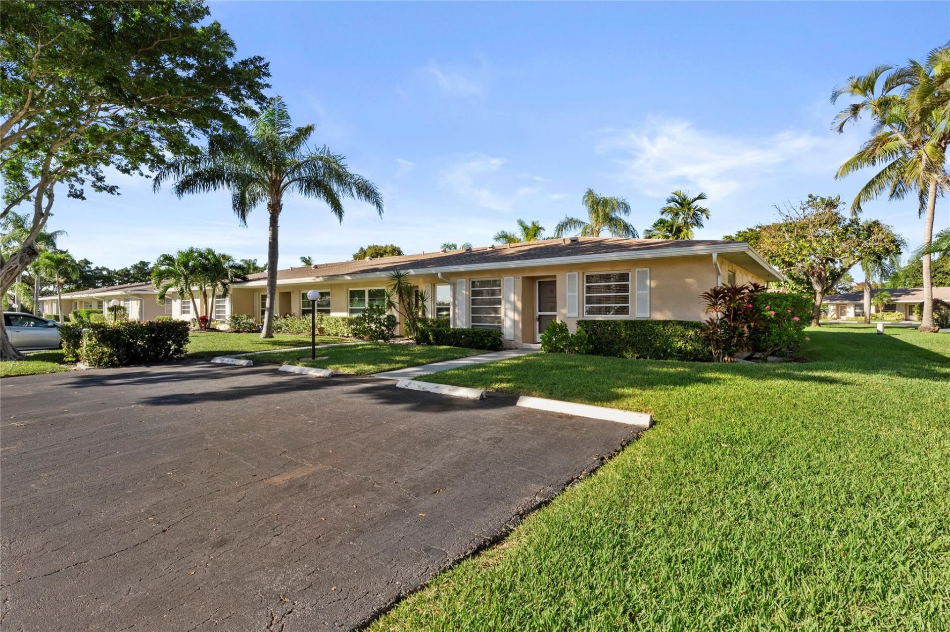 8729 Chevy Chase Drive, Unit 145, Boca Raton, FL 33433 Photo