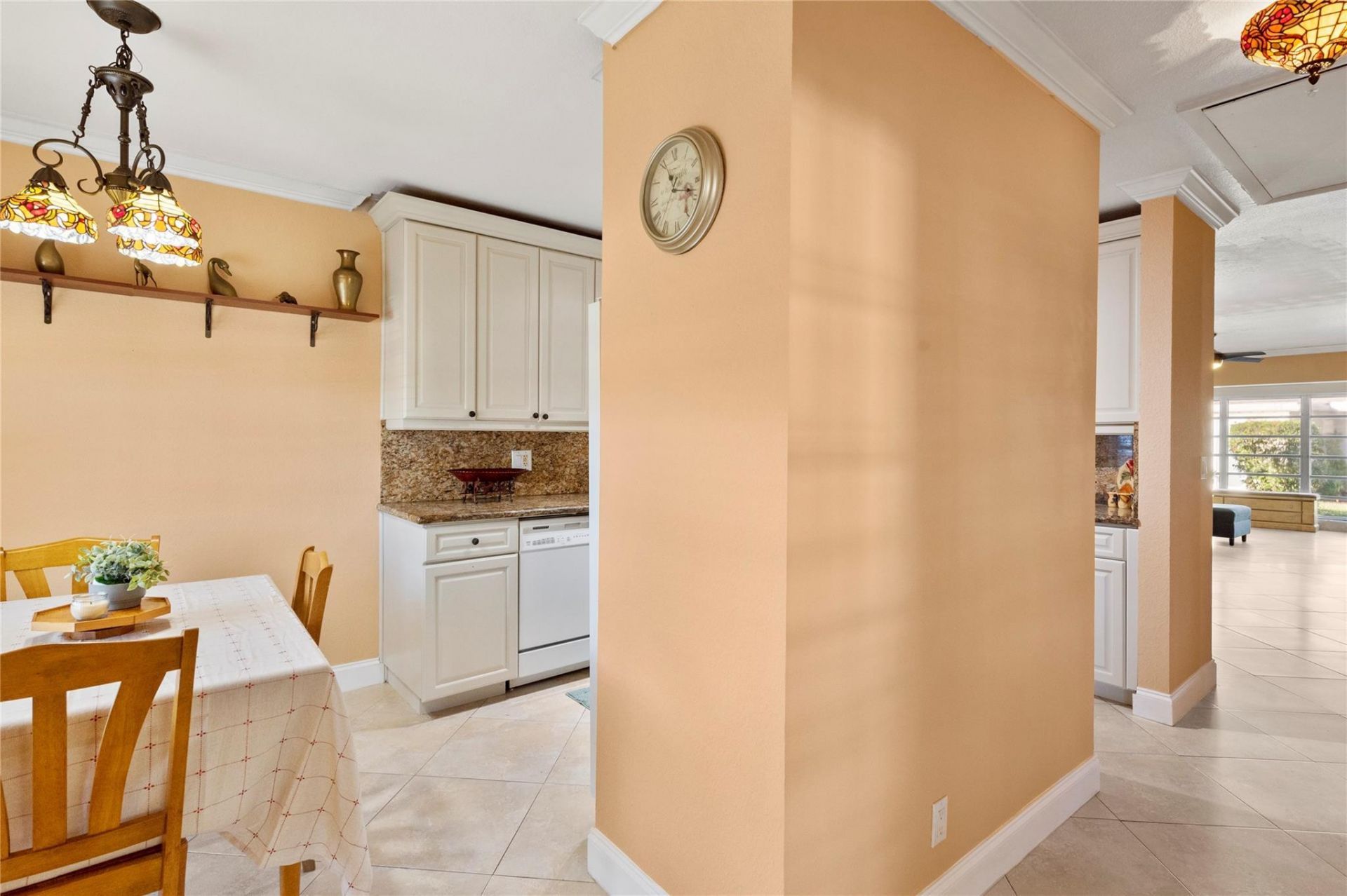 8729 Chevy Chase Drive, Unit 145, Boca Raton, FL 33433 Photo
