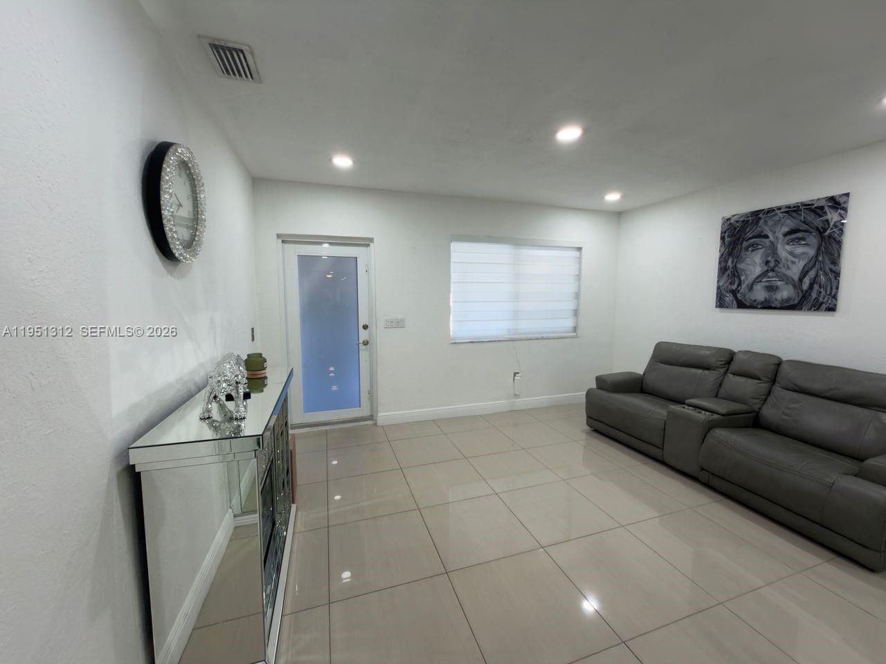 224 E 42nd St, Hialeah, FL 33013 Photo