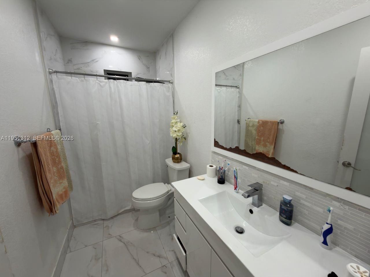 224 E 42nd St, Hialeah, FL 33013 Photo