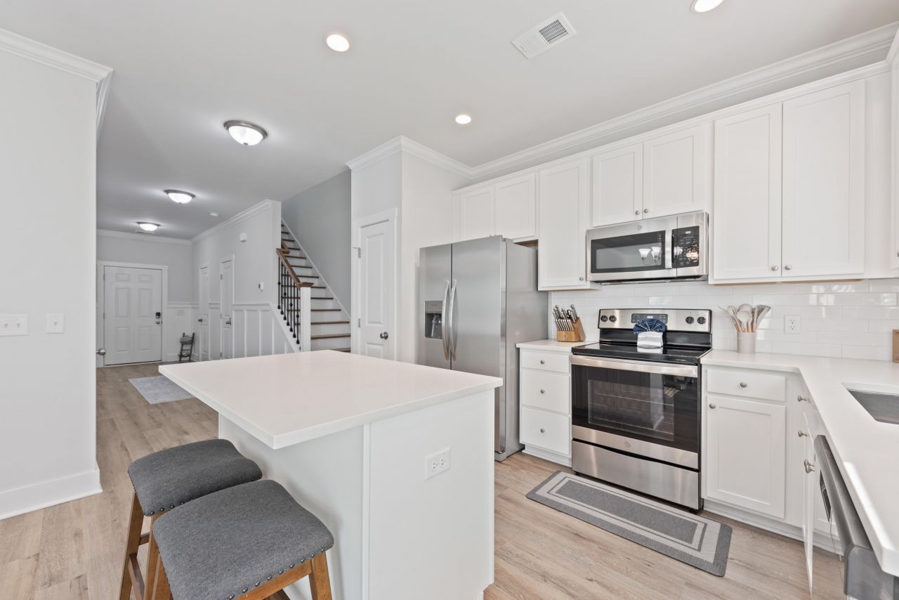 217 Virginia Street Photo 2