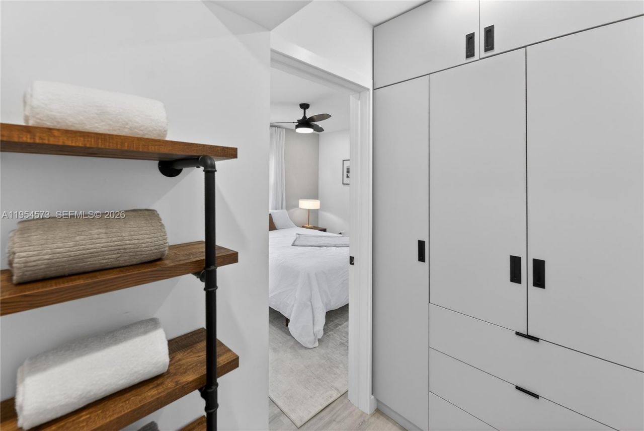 12060 NW 1st Ct, North Miami, FL 33168 Photo