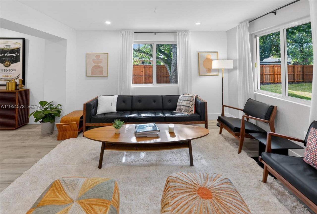 12060 NW 1st Ct, North Miami, FL 33168 Photo