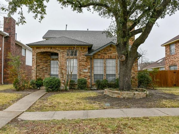 2901 Lois Lane, Rowlett, TX 75088