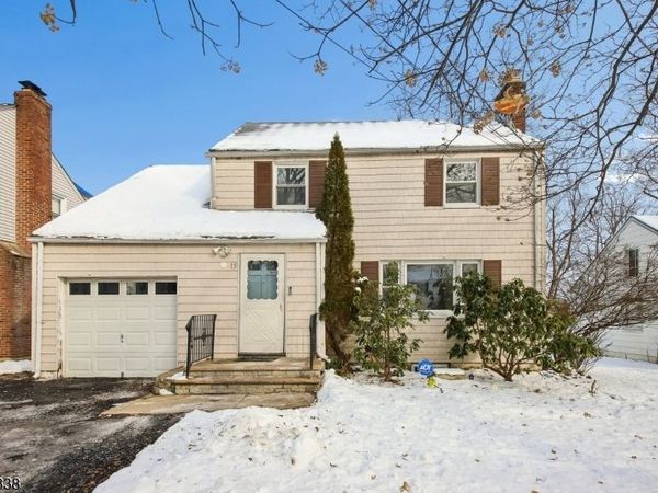 13 Greenwood Ave, West Orange, NJ 07052