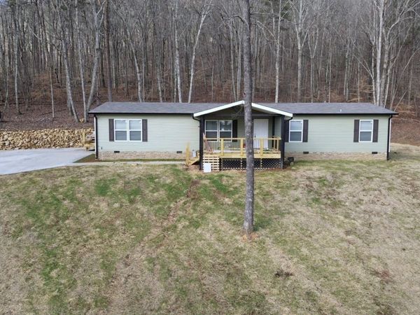 6435 Back Valley Road, Evensville, TN 37332