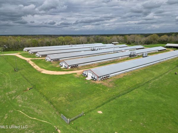 571 Mississippi 583 , Tylertown, MS 39667