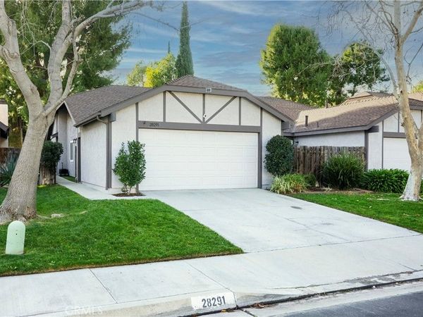 28291 Bockdale Ave., Canyon Country, CA 91387