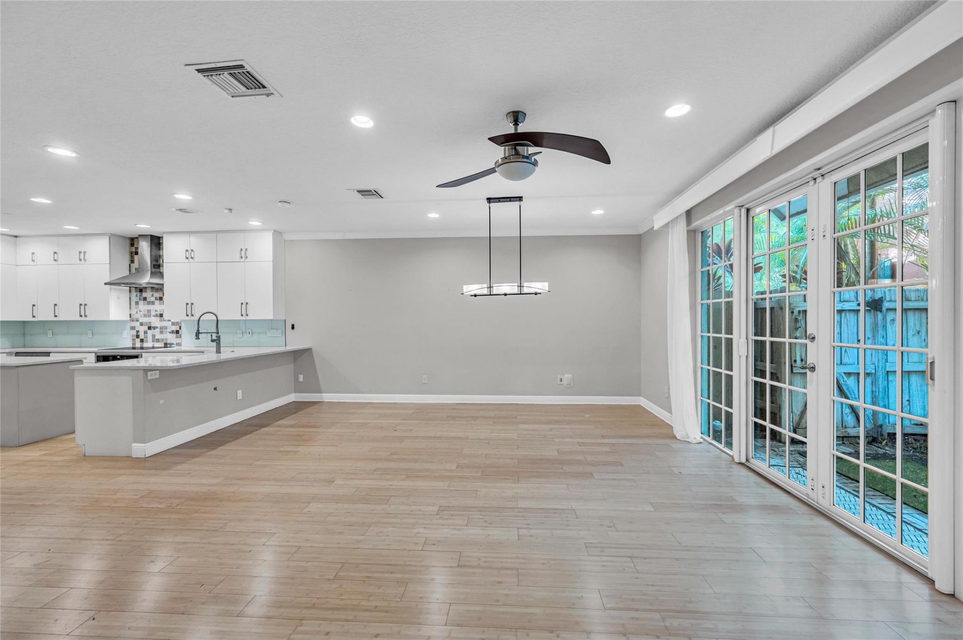 1617 NE 2nd Court, Unit NONE, Fort Lauderdale, FL 33301 Photo