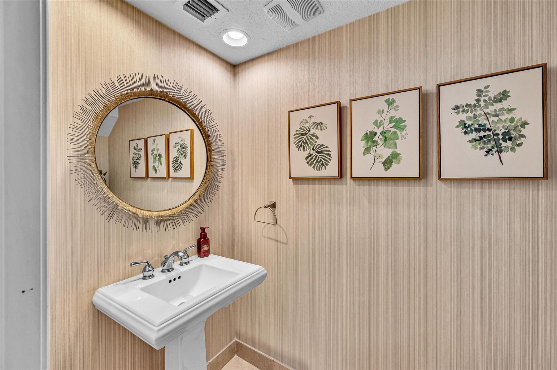 1617 NE 2nd Court, Unit NONE, Fort Lauderdale, FL 33301 Photo