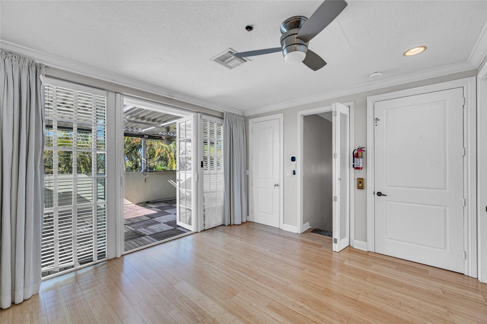 1617 NE 2nd Court, Unit NONE, Fort Lauderdale, FL 33301 Photo