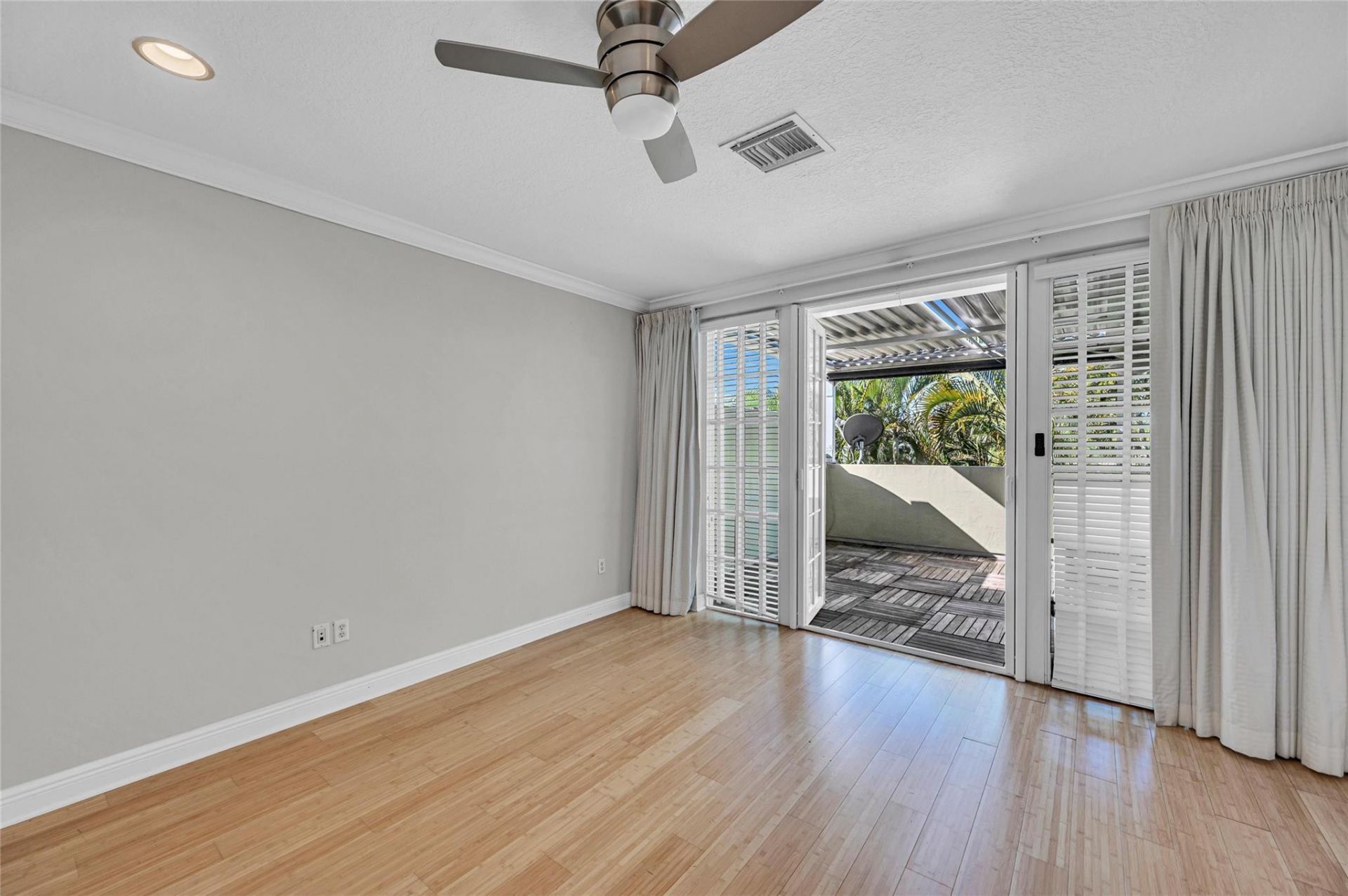 1617 NE 2nd Court, Unit NONE, Fort Lauderdale, FL 33301 Photo