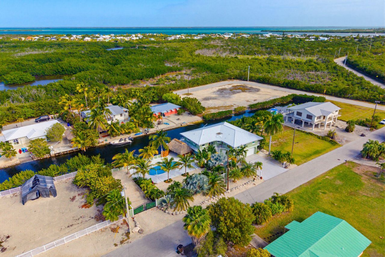 30463 Hawk Lane, Big Pine Key, FL 33043 Photo
