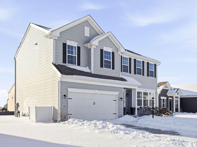 325 Green Acres Drive, Johnstown, OH 43031 Photo 3