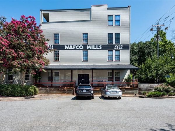 801 W McGee Street, Unit 25, Greensboro, NC 27401