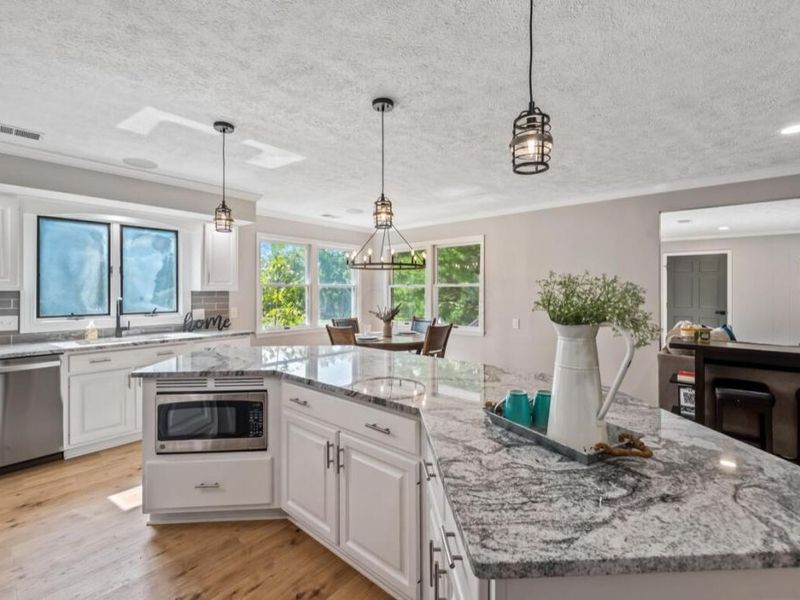 2645 Kings Mill Drive, Marion, OH 43302 Photo 10