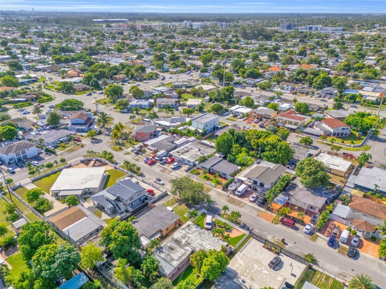 841 E 15th Pl , Hialeah, FL 33010 Photo