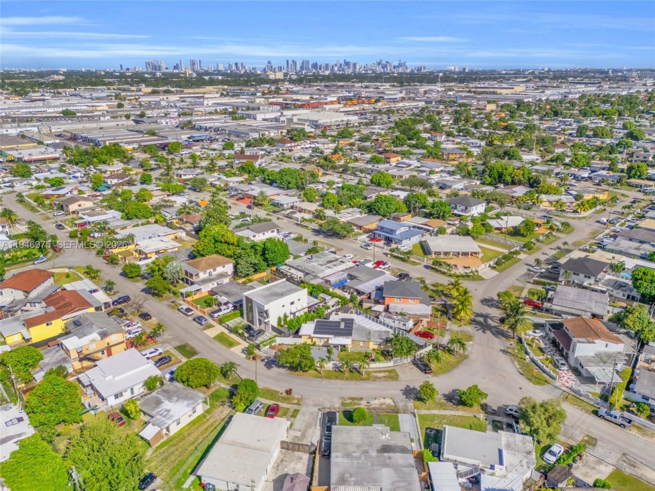 841 E 15th Pl , Hialeah, FL 33010 Photo