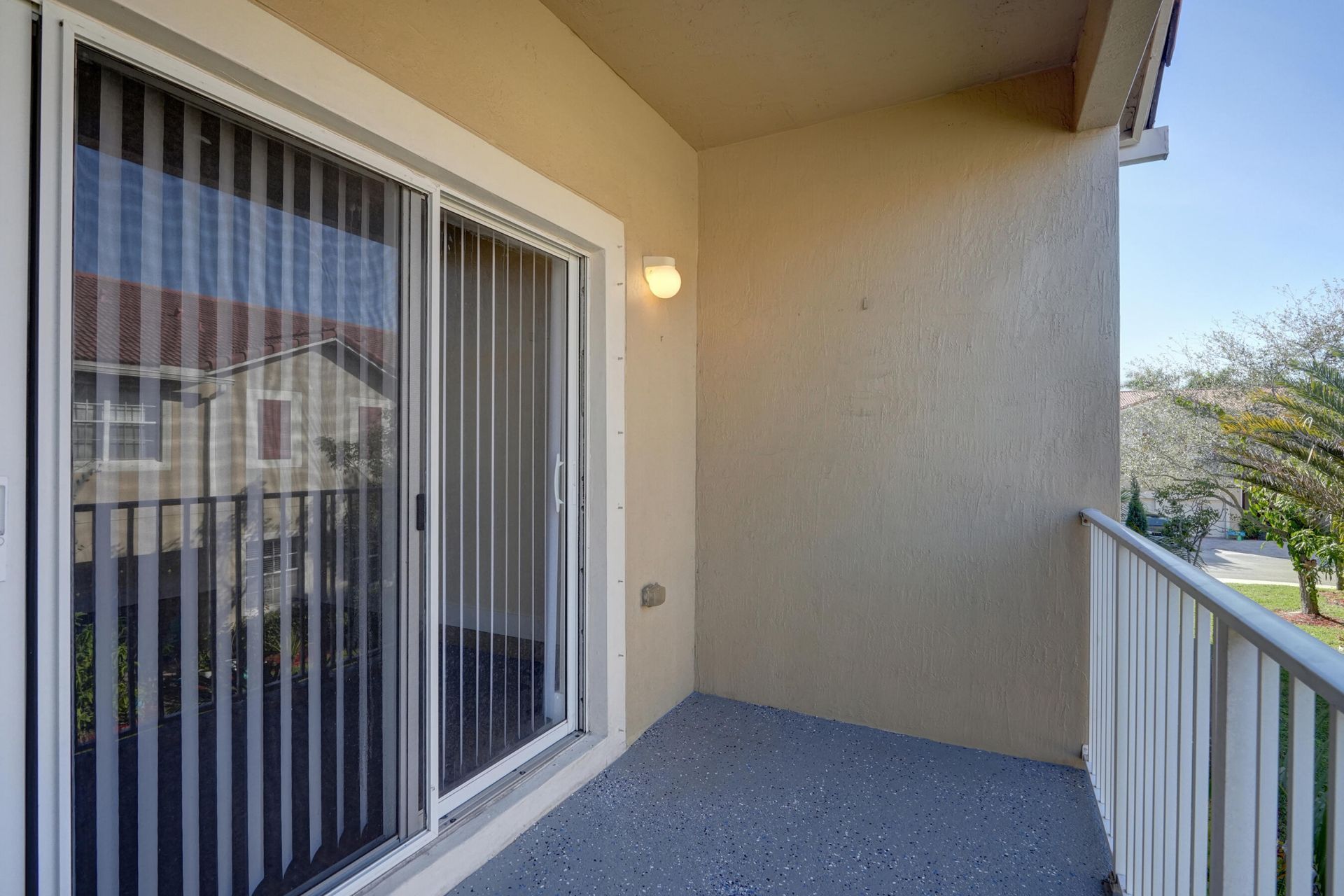 9075 Plymouth Place, Tamarac, FL 33321 Photo