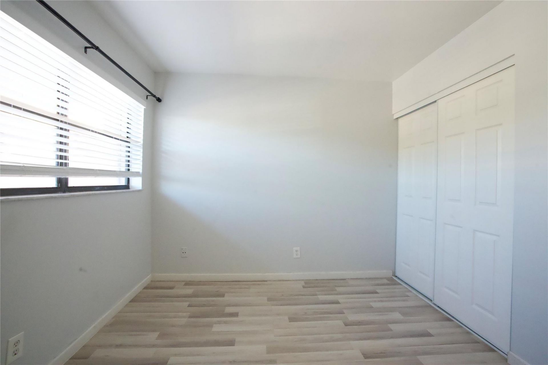 3400 Foxcroft Road, Unit 310, Miramar, FL 33025 Photo