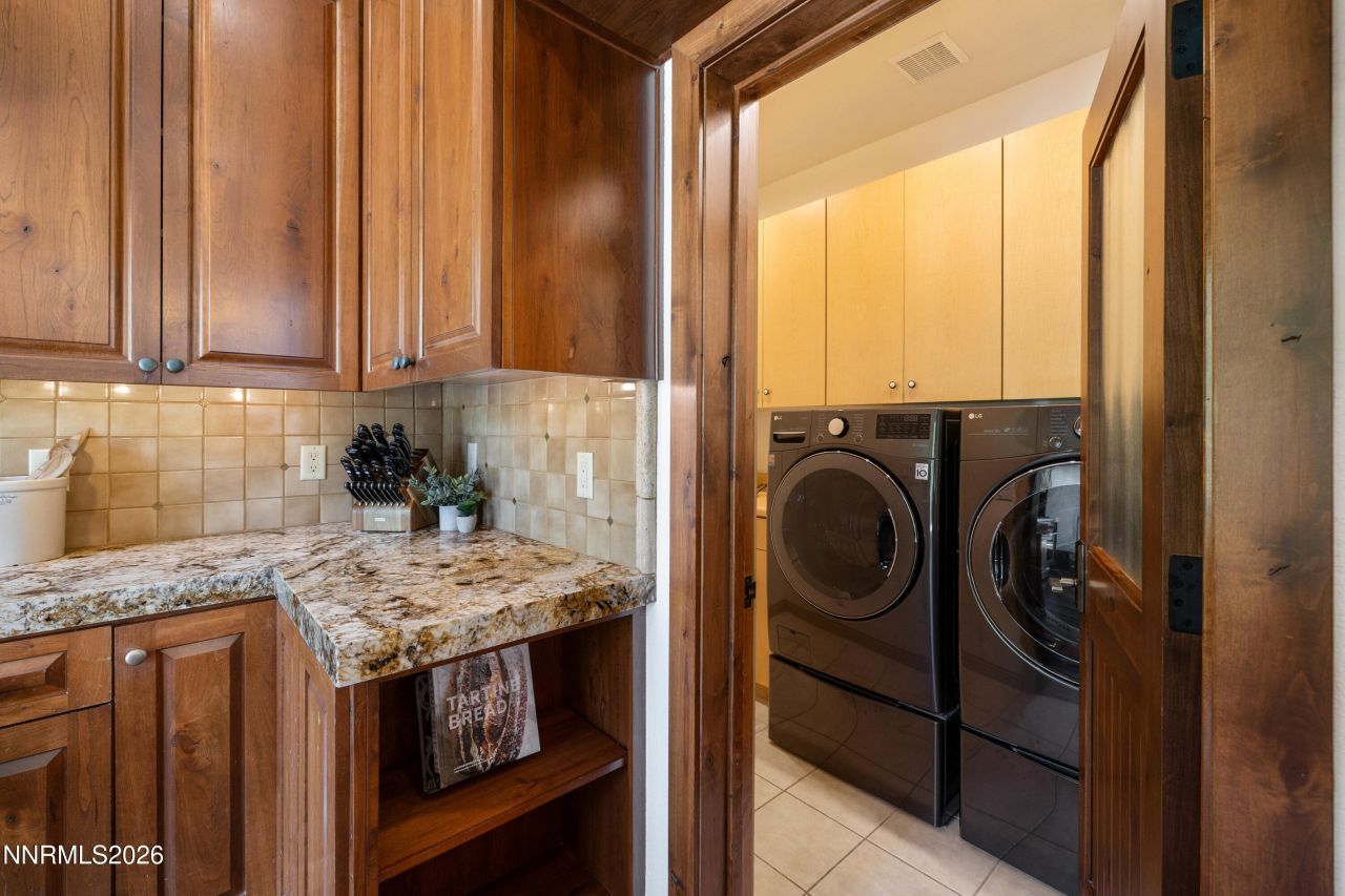 102 W Willis Lane, Reno, NV 89511 Photo