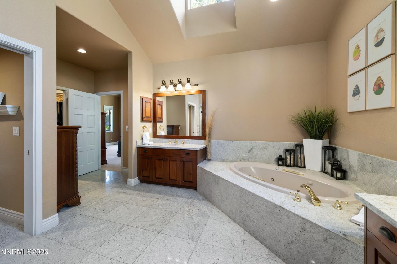 102 W Willis Lane, Reno, NV 89511 Photo