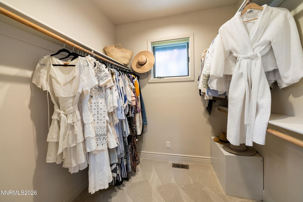 102 W Willis Lane, Reno, NV 89511 Photo