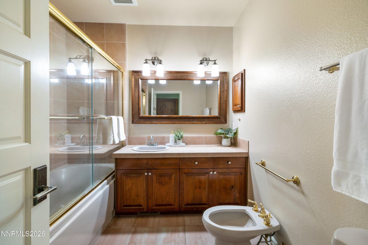 102 W Willis Lane, Reno, NV 89511 Photo